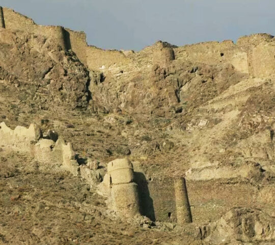 قلعه های سارو کومش