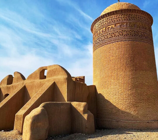 آرامگاه پیر علمدار